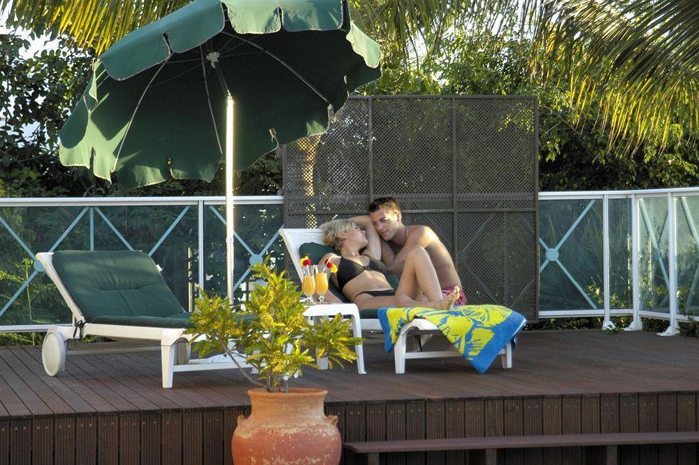 Green Cay Villas Orient Bay Bagian luar foto